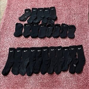 Nike Black Athletic Socks for Men L